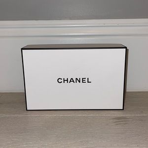 Chanel Box